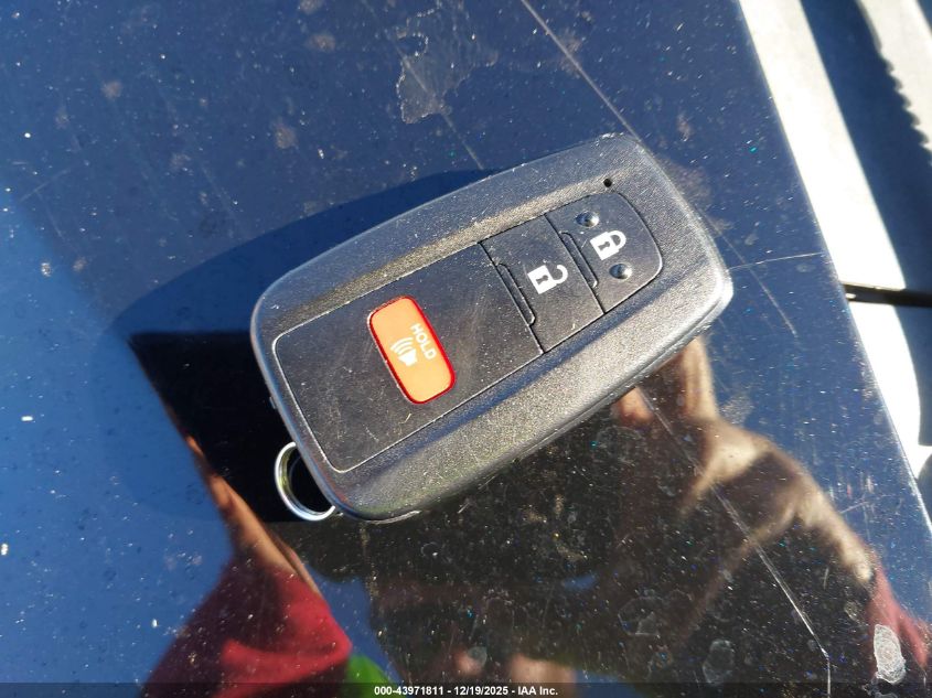 2018 Toyota Prius One VIN: JTDKBRFU8J3075224 Lot: 43971811