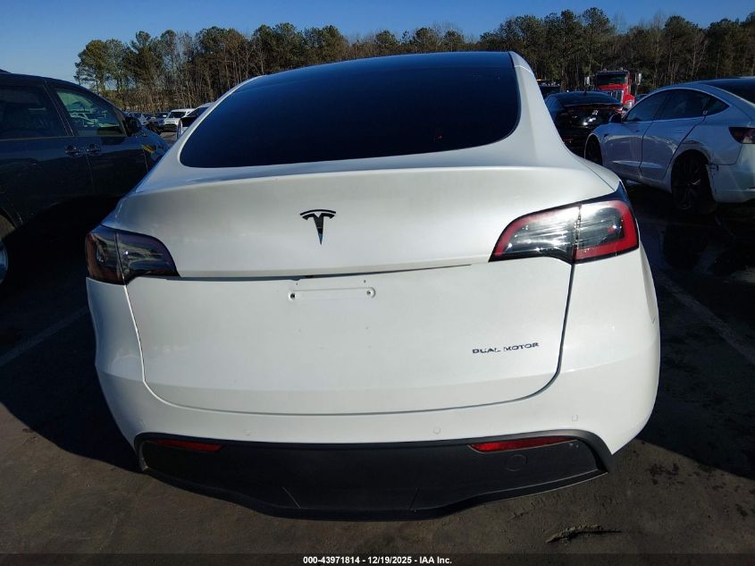2022 Tesla Model Y Long Range Dual Motor All-Wheel Drive VIN: 7SAYGDEE0NF459910 Lot: 43971814