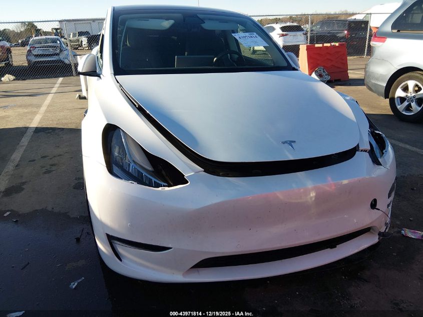 2022 Tesla Model Y Long Range Dual Motor All-Wheel Drive VIN: 7SAYGDEE0NF459910 Lot: 43971814