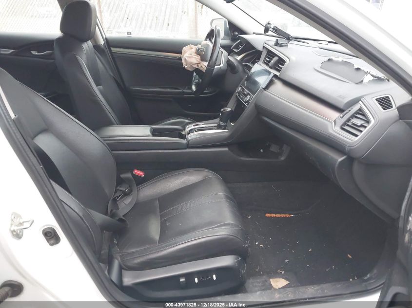 2017 Honda Civic Touring VIN: 19XFC1F9XHE032339 Lot: 43971825