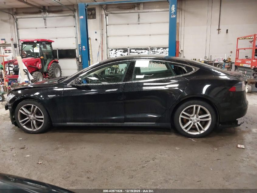 2015 Tesla Model S 70D/85D/P85D VIN: 5YJSA1S25FF086037 Lot: 43971826