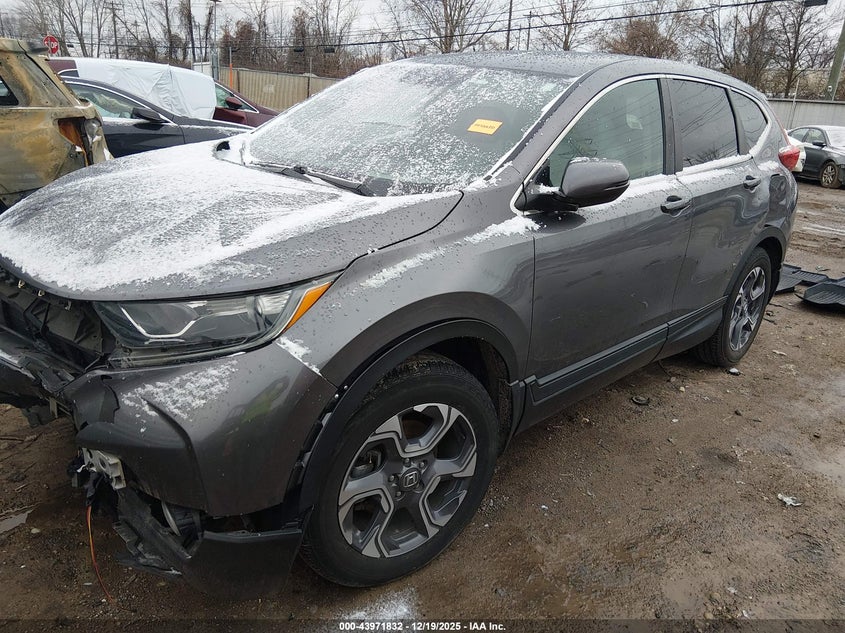 VIN 7FARW2H85JE013636 2018 HONDA CR-V EX-L/EX-L NAVI