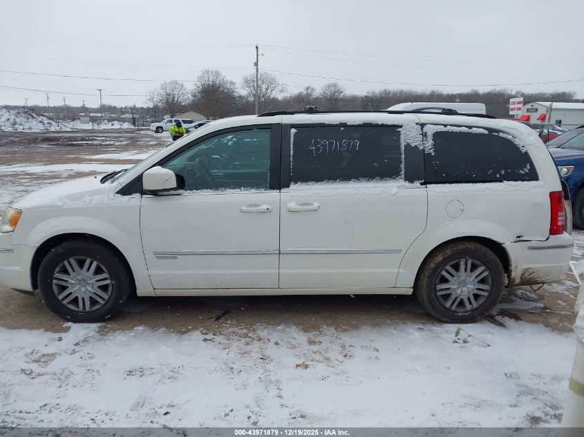 2010 Chrysler Town & Country Touring VIN: 2A4RR5DX3AR286039 Lot: 43971879