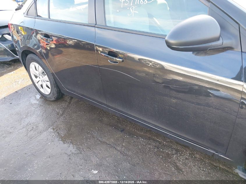 2014 Chevrolet Cruze Ls Manual VIN: 1G1PB5SG7E7263335 Lot: 43971885