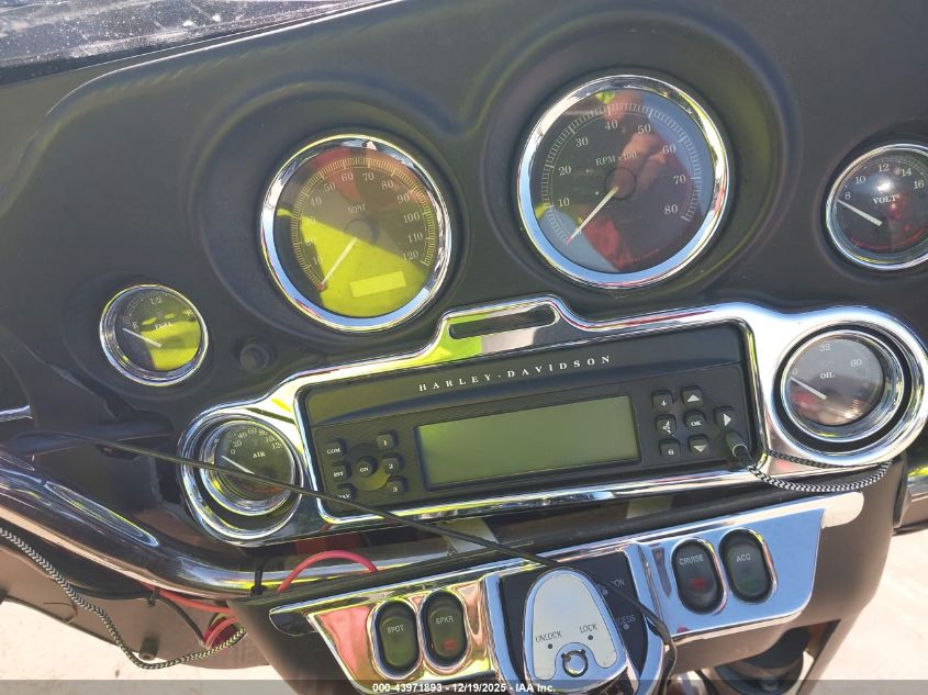 2007 Harley-Davidson Flhtcui VIN: 1HD1FC4197Y718650 Lot: 43971893