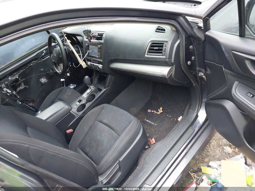 2015 Subaru Legacy 2.5I