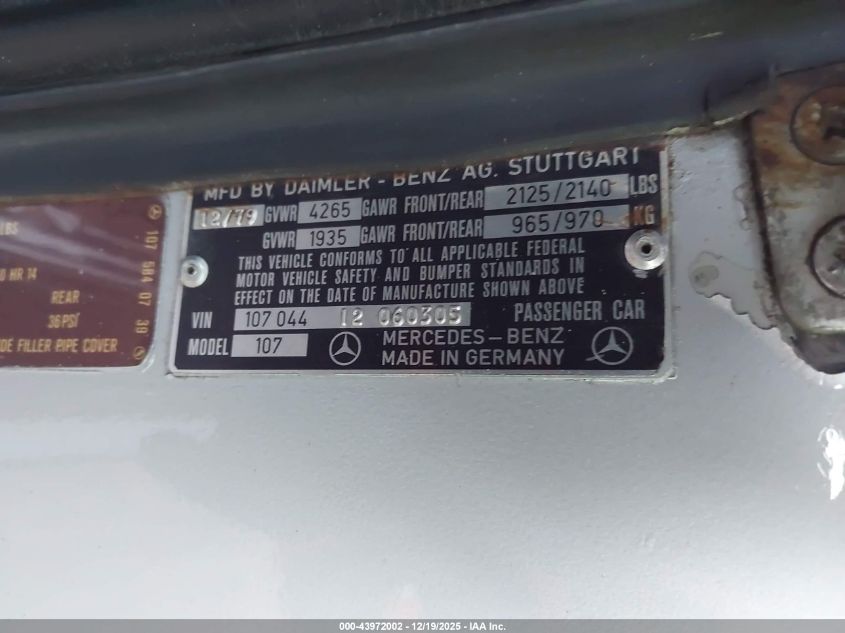 1980 Mercedes-Benz C-Class VIN: 10704412060305 Lot: 43972002