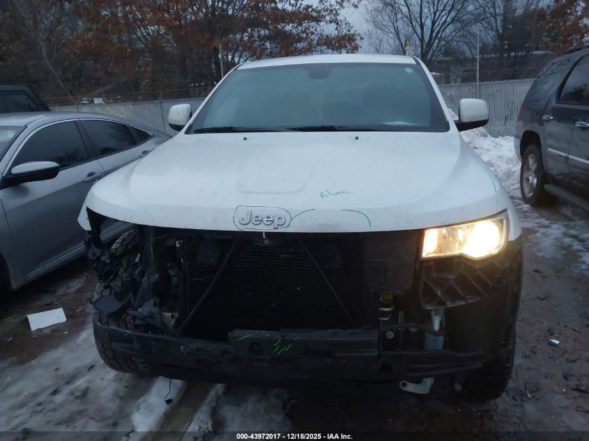 2017 Jeep Grand Cherokee Laredo 4X4 VIN: 1C4RJFAG9HC841148 Lot: 43972017