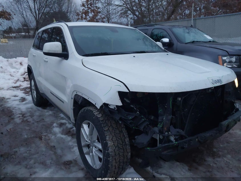 2017 Jeep Grand Cherokee Laredo 4X4