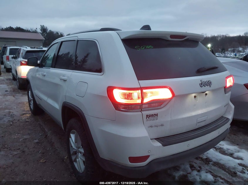 2017 Jeep Grand Cherokee Laredo 4X4