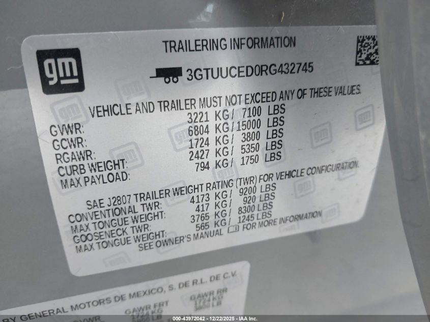 2024 GMC Sierra 1500 4Wd Short Box Elevation With 3Sb VIN: 3GTUUCED0RG432745 Lot: 43972042