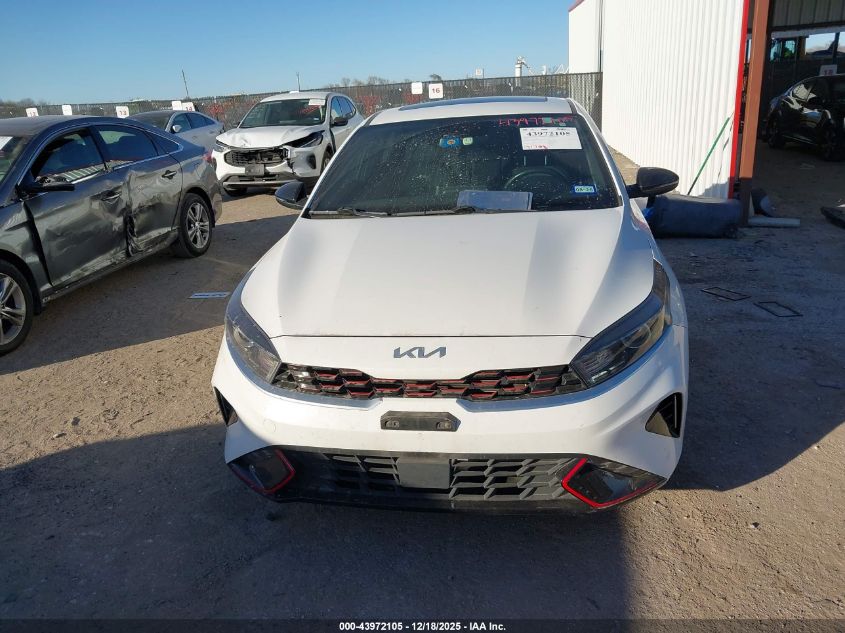 2023 Kia Forte Gt-Line VIN: 3KPF54AD3PE670194 Lot: 43972105