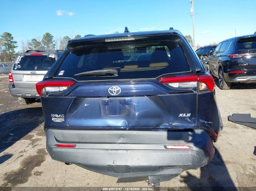 2019 Toyota Rav4 Xle VIN: 2T3W1RFV6KW013008 Lot: 43972157