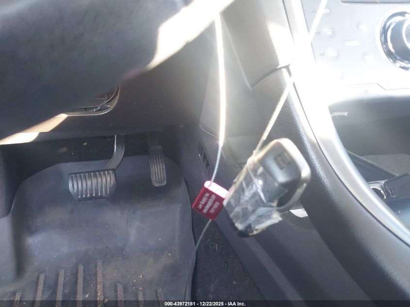 2013 Ford Fusion Hybrid Titanium VIN: 3FA6P0RU4DR277063 Lot: 43972181