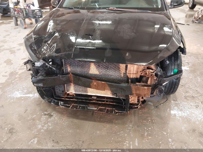 2020 Hyundai Elantra Value Edition VIN: 5NPD84LF2LH517485 Lot: 43972198