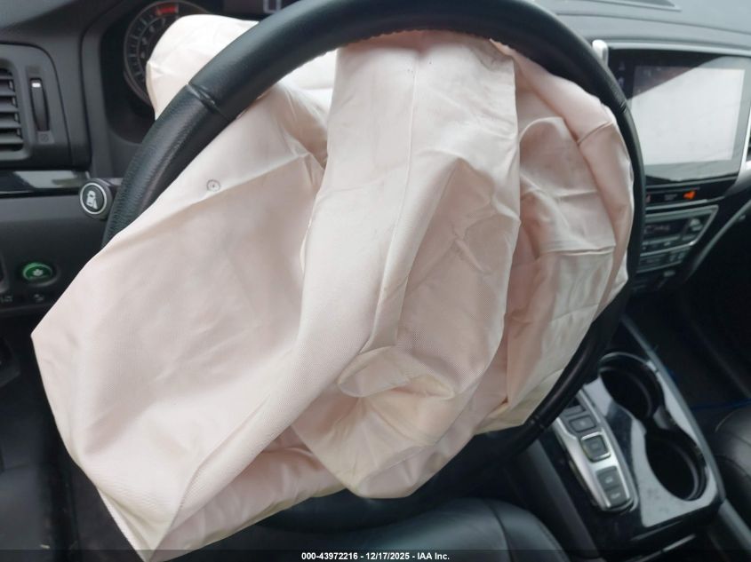 2017 Honda Pilot Touring VIN: 5FNYF6H97HB008763 Lot: 43972216