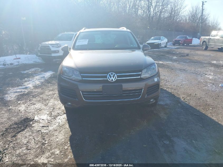 2014 Volkswagen Touareg 3.6L Lux VIN: WVGEF9BP4ED008178 Lot: 43972235