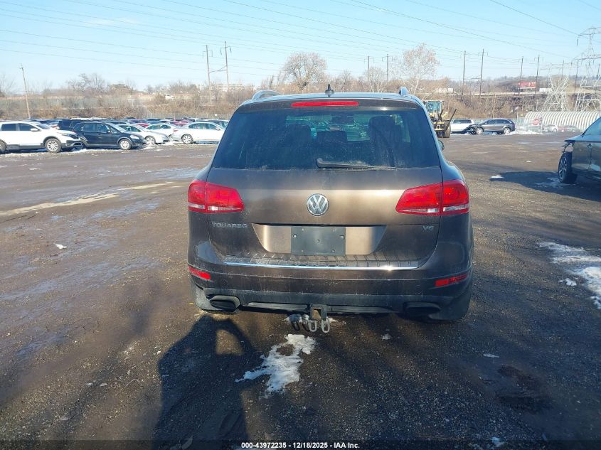 2014 Volkswagen Touareg 3.6L Lux VIN: WVGEF9BP4ED008178 Lot: 43972235