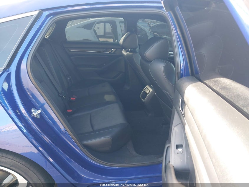 2022 Honda Accord Sport VIN: 1HGCV1F38NA036253 Lot: 43972239