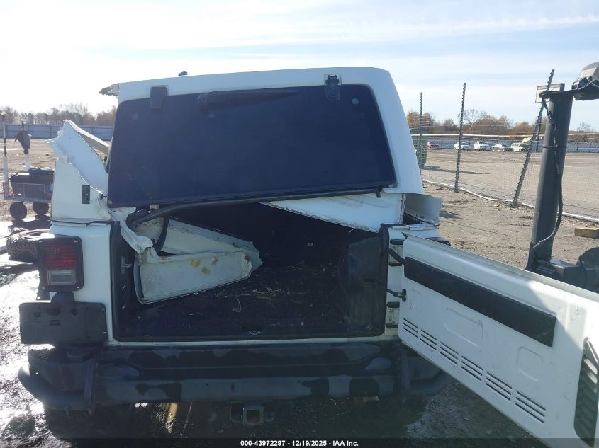 2014 Jeep Wrangler Unlimited Rubicon VIN: 1C4BJWFGXEL265737 Lot: 43972297