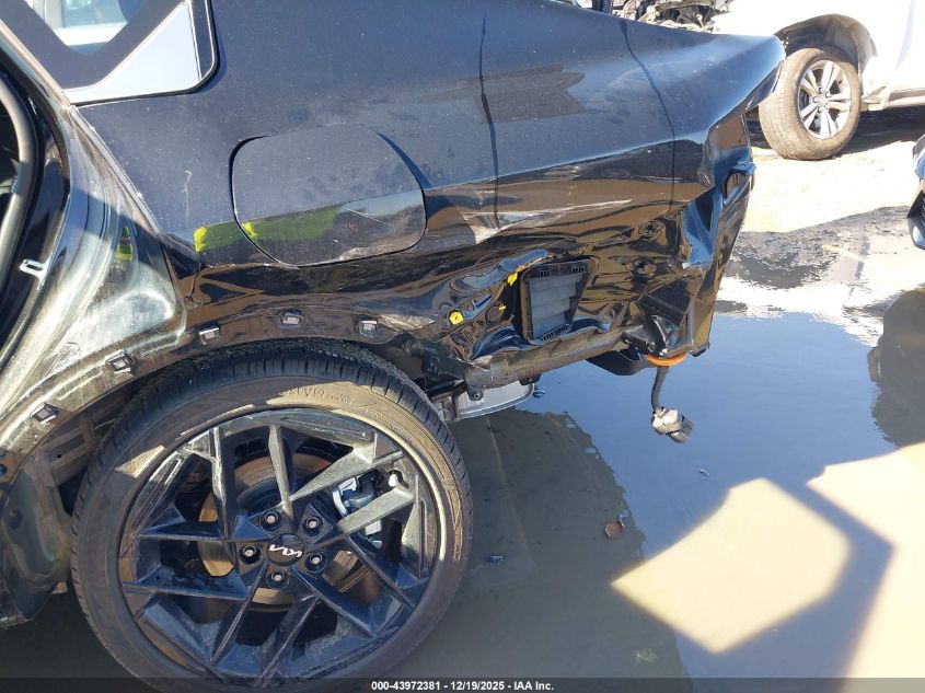 2025 Kia K4 Gt-Line Turbo VIN: 3KPFW4DC1SE188865 Lot: 43972381