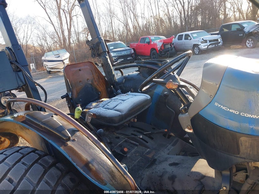 2006 NEW HOLLAND TN70 auction photo 5