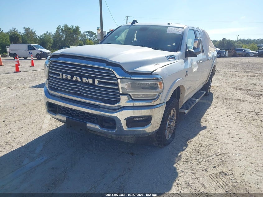 Vin: 3c6ur5fl9lg243478, lot: 44468164, ram 2500 laramie  4x4 6'4 box 20202