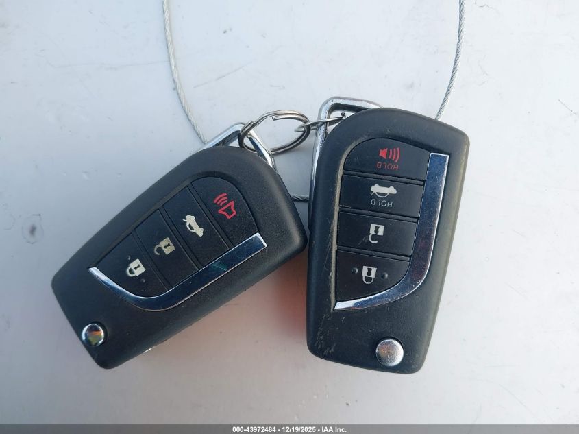 2018 Toyota Camry Le VIN: JTNB11HK8J3047015 Lot: 43972484