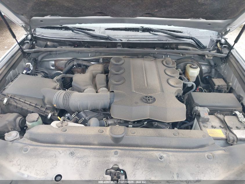 2022 Toyota 4Runner Sr5 VIN: JTEEU5JR7N5260826 Lot: 43972525