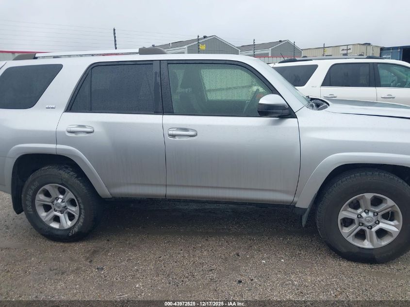 2022 Toyota 4Runner Sr5 VIN: JTEEU5JR7N5260826 Lot: 43972525