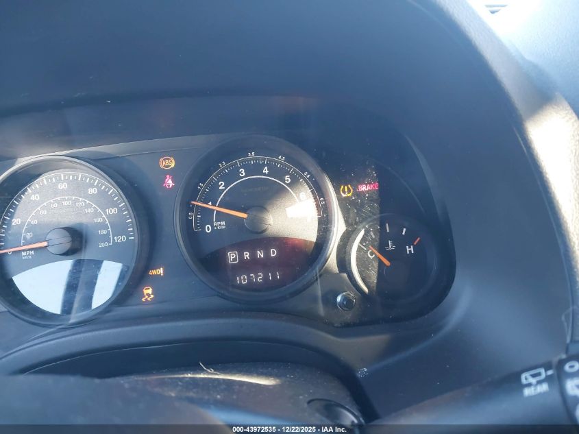 2016 Jeep Compass 75Th Anniversary VIN: 1C4NJDBB6GD671118 Lot: 43972535