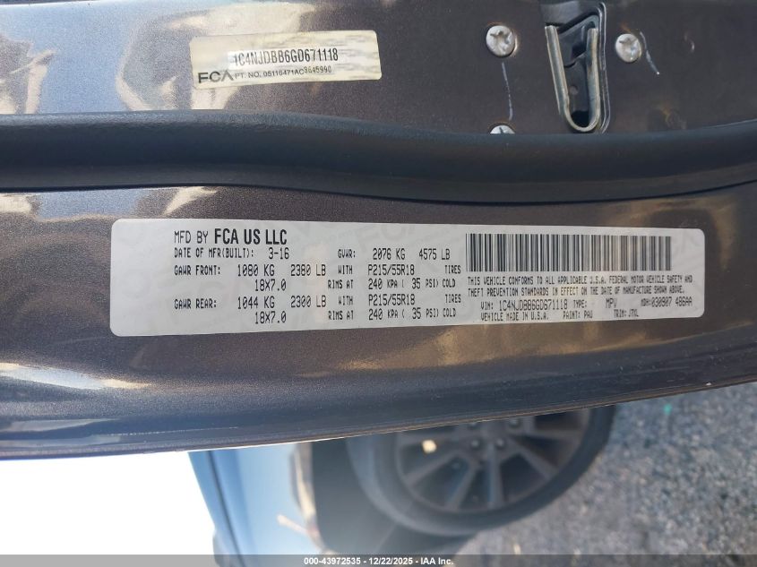 2016 Jeep Compass 75Th Anniversary VIN: 1C4NJDBB6GD671118 Lot: 43972535