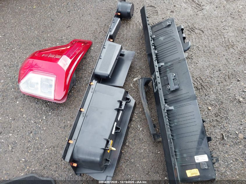 2020 Ford Explorer Xlt VIN: 1FMSK8DH6LGA66738 Lot: 43972539