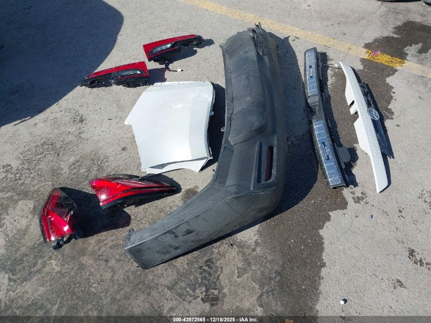 2025 Toyota Grand Highlander Xle VIN: 5TDAAAA52SS027797 Lot: 43972565