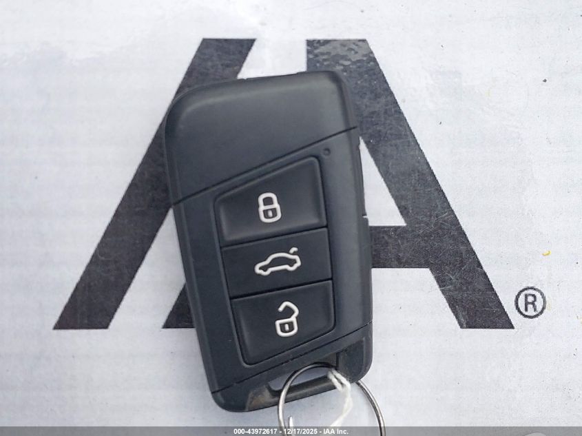 2019 Volkswagen Jetta 1.4T R-Line/1.4T S/1.4T Se VIN: 3VWC57BU7KM045439 Lot: 43972617