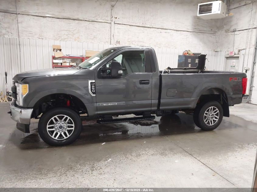 2017 Ford F-250 Xl VIN: 1FTBF2BT8HEF17975 Lot: 43972647