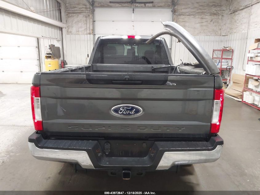 2017 Ford F-250 Xl VIN: 1FTBF2BT8HEF17975 Lot: 43972647