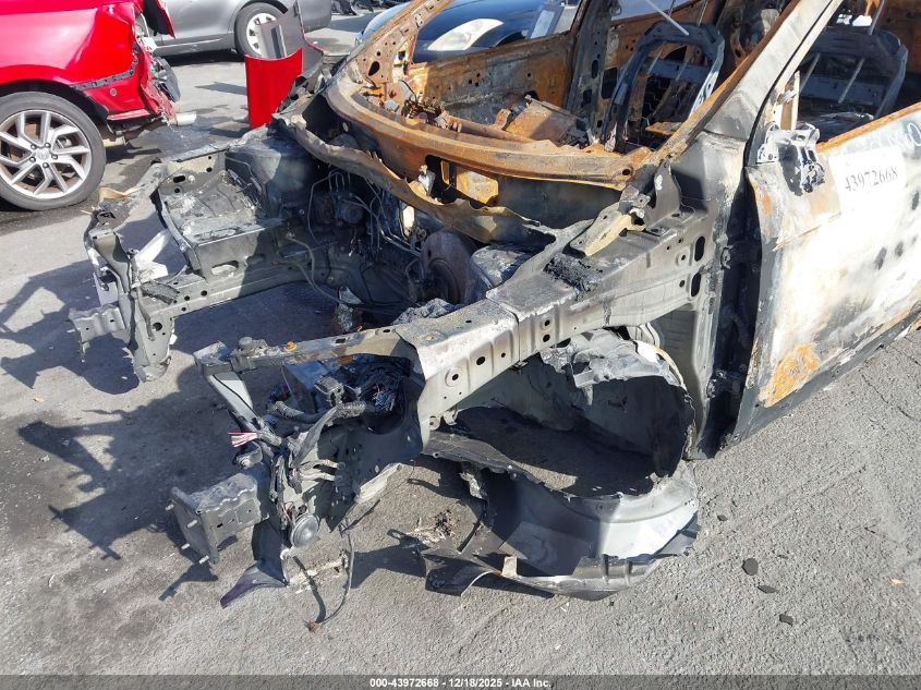 2018 Nissan Rogue Sport S VIN: JN1BJ1CR0JW267971 Lot: 43972668