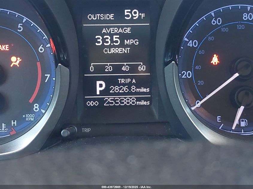 2014 Toyota Corolla S Plus VIN: 5YFBURHE9EP041113 Lot: 43972669