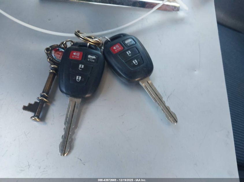 2014 Toyota Corolla S Plus VIN: 5YFBURHE9EP041113 Lot: 43972669