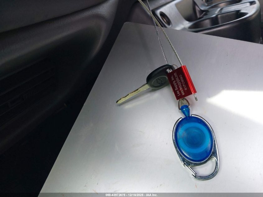 2002 Chevrolet Express VIN: 1GAHG39R021238888 Lot: 43972678