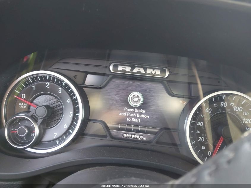 2022 Ram 1500 Big Horn 4X4 6'4 Box VIN: 1C6RRFBG0NN367475 Lot: 43972703