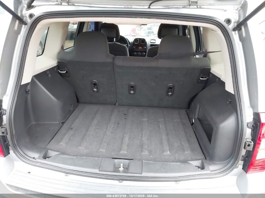 2016 Jeep Patriot Sport VIN: 1C4NJPBA3GD735737 Lot: 43972709