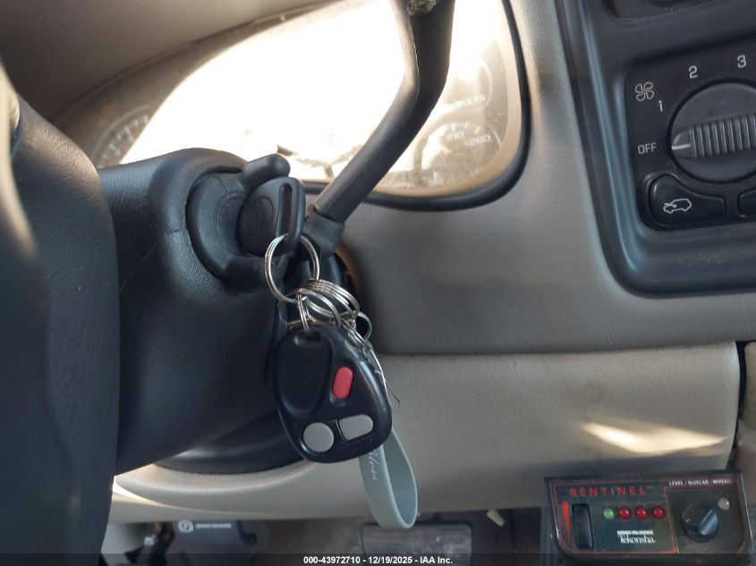 2001 Chevrolet Tahoe Ls VIN: 1GNEK13T01J224027 Lot: 43972710