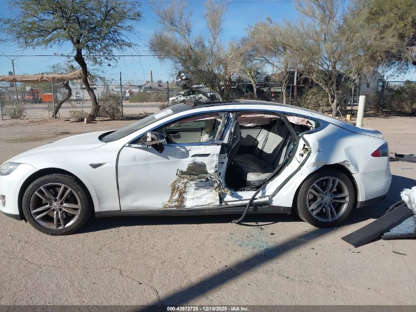 2013 Tesla Model S VIN: 5YJSA1DN9DFP04061 Lot: 43972725