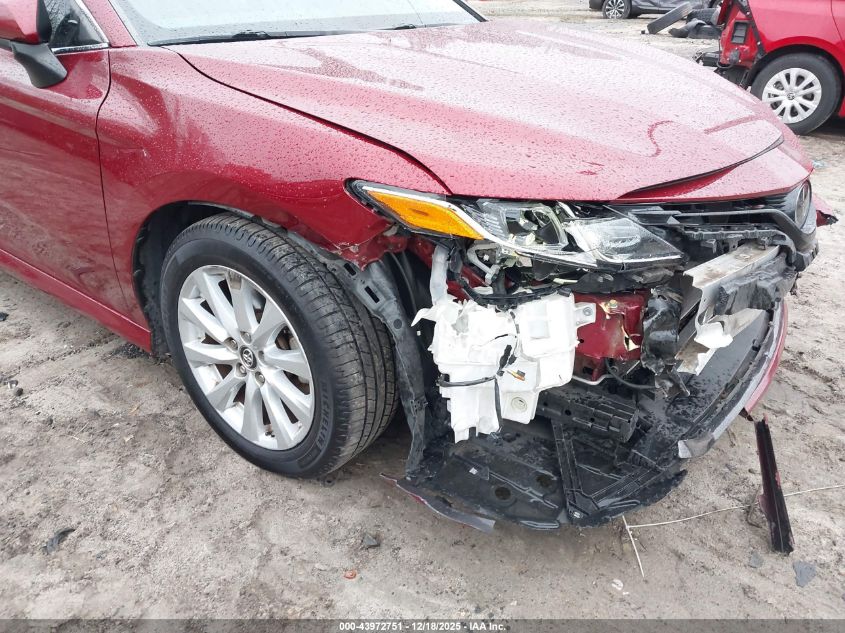 2019 Toyota Camry Le VIN: 4T1B11HKXKU690770 Lot: 43972751