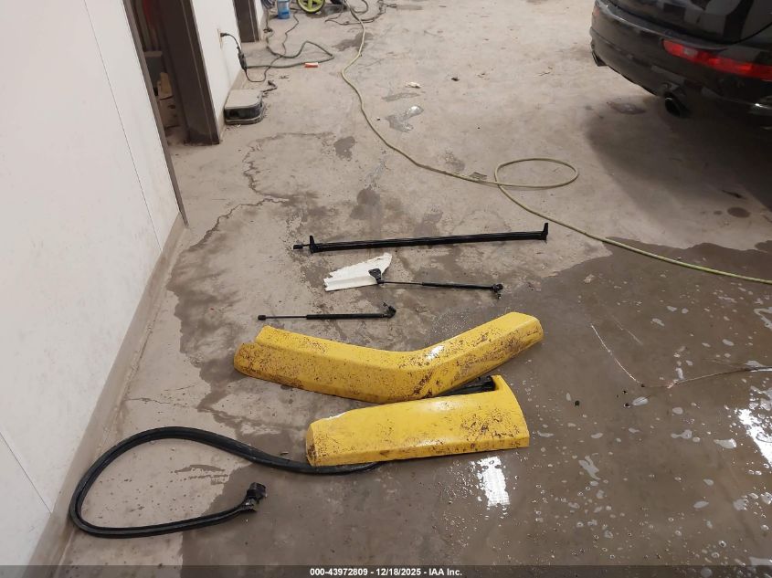 2015 Jeep Wrangler Unlimited Sahara VIN: 1C4BJWEG6FL552415 Lot: 43972809