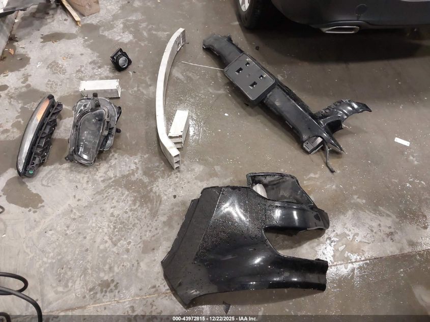 2017 Jeep Cherokee Latitude 4X4 VIN: 1C4PJMCS0HD220100 Lot: 43972815