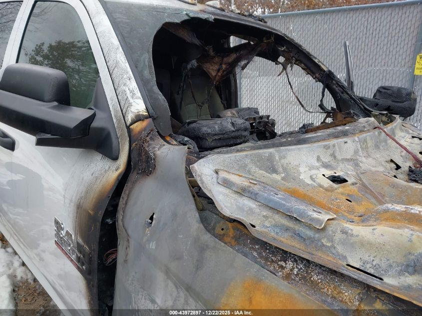 2018 Ram 2500 Tradesman 4X4 6'4 Box VIN: 3C6UR5CJ8JG181801 Lot: 43972897