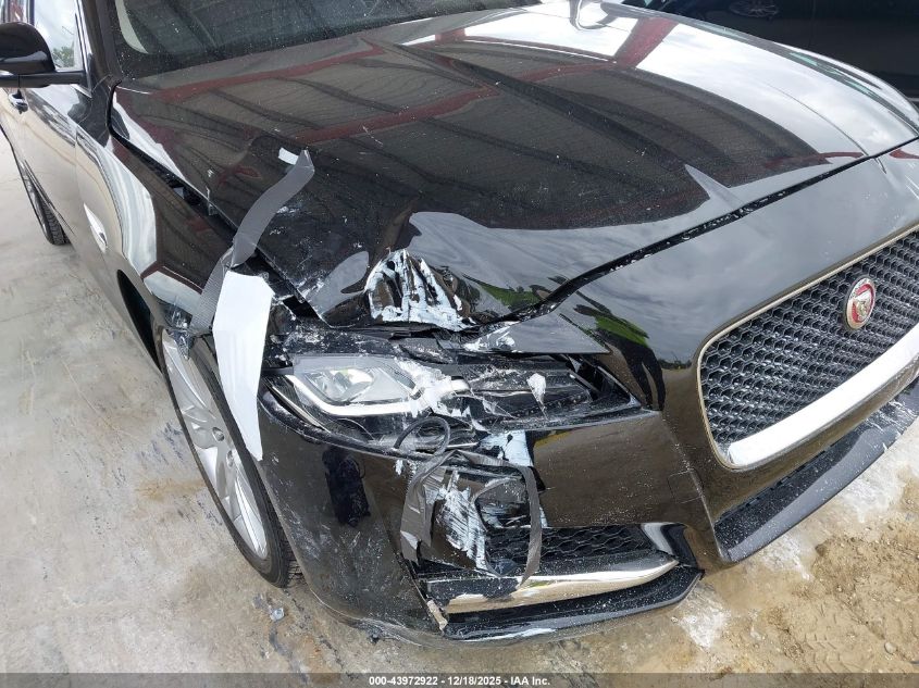 2016 Jaguar Xf 35T Prestige VIN: SAJBK4BV5GCY20085 Lot: 43972922